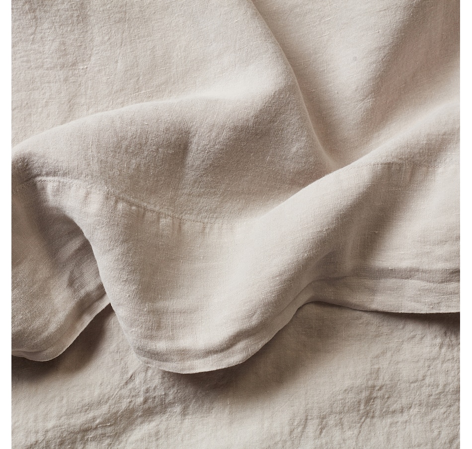 Image 704119_ALTMORE6.jpg, Product 704-119 / Price $220.00 - $260.00, Silk & Snow Flax Linen Fitted Sheet & Pillowcase Set from Silk & Snow on TSC.ca's Home & Garden department