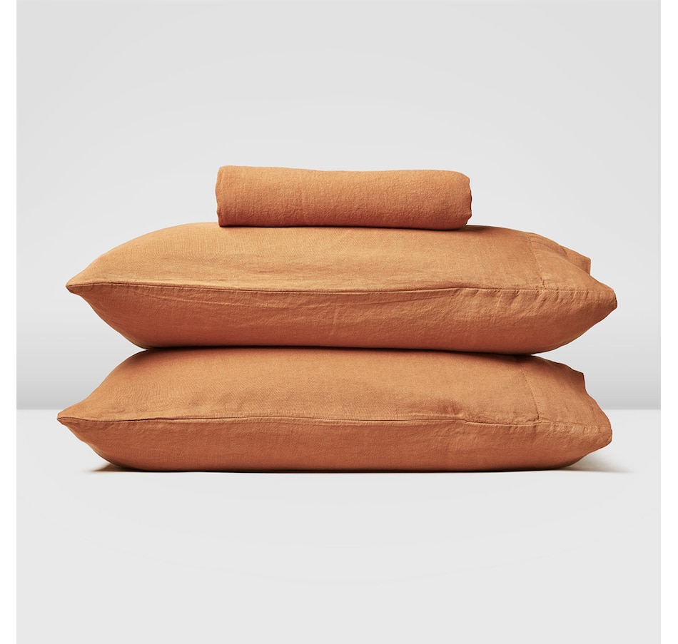 Image 704119_COP.jpg, Product 704-119 / Price $220.00 - $260.00, Silk & Snow Flax Linen Fitted Sheet & Pillowcase Set from Silk & Snow on TSC.ca's Home & Garden department