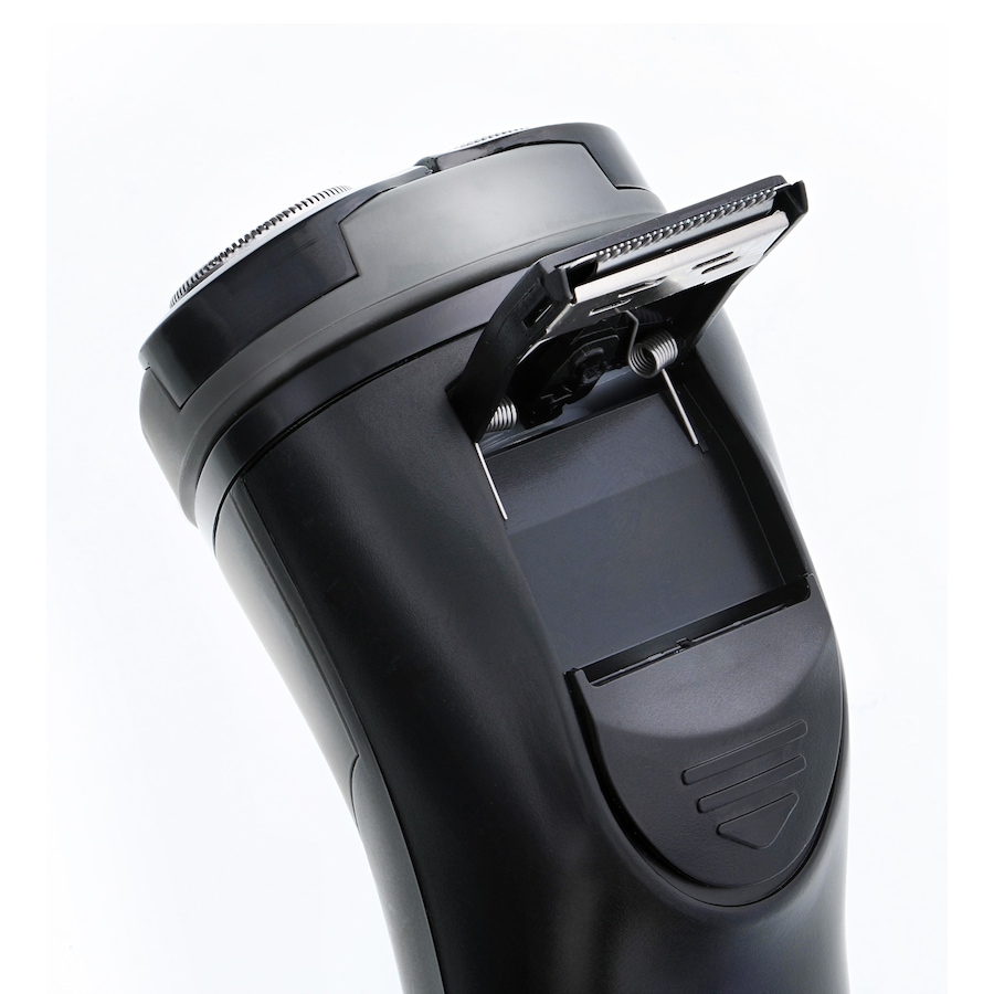 Image 707613_ALTMORE3.jpg, Product 707-613 / Price $29.99, Barbasol Rechargeable Rotary Shaver from Wellness Gadgets on TSC.ca's Beauty department