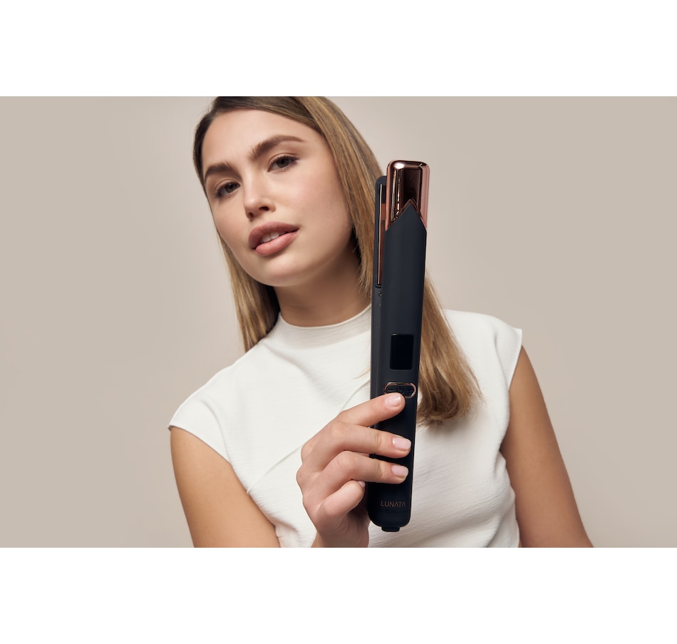 Image 707682_ALTMORE5.jpg, Product 707-682 / Price $260.00, Lunata Cordless Styler Plus+ WWC Rapid Heat from Lunata on TSC.ca's Beauty department