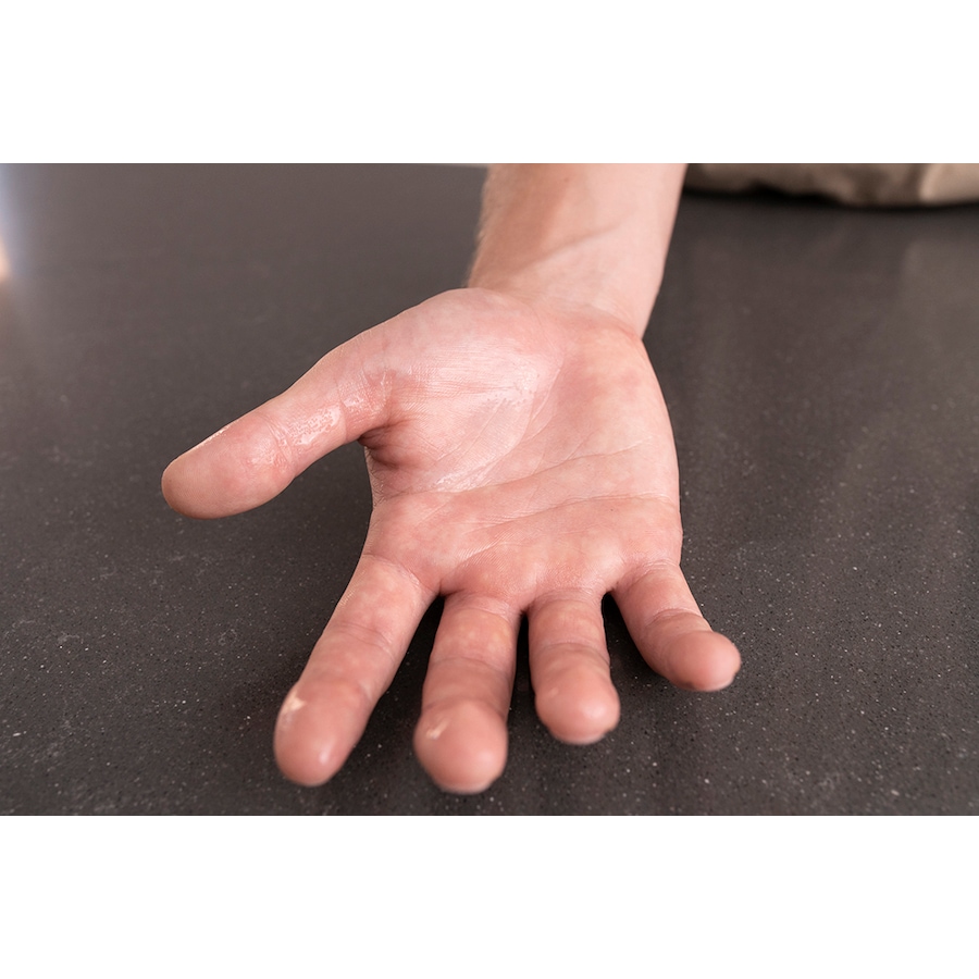 Image 707929_ALTMORE2.jpg, Product 707-929 / Price $599.00, Dermadry Hands & Feet from Dermadry on TSC.ca's Health & Fitness department