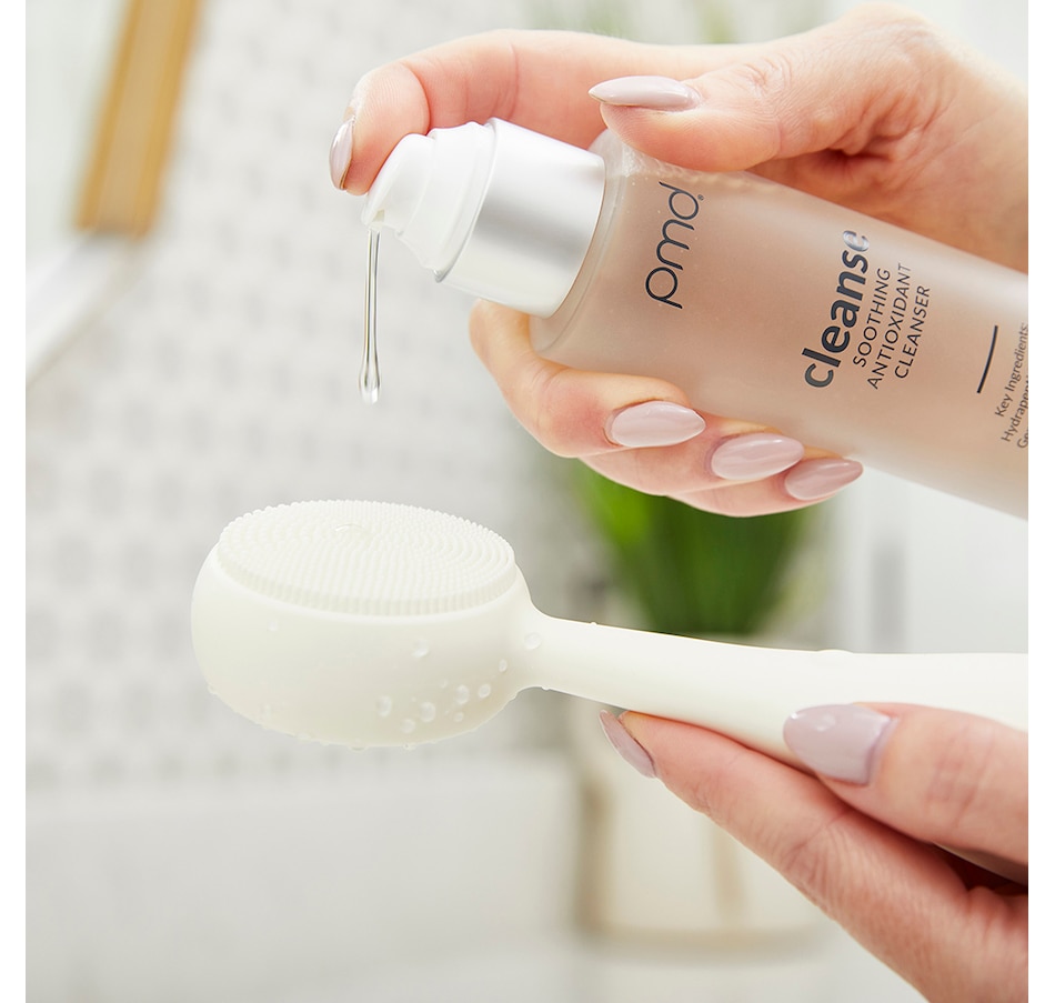 Image 707978_ALTMORE5.jpg, Product 707-978 / Price $27.00, PMD Cleanse: Soothing Antioxidant Cleanser from PMD Beauty on TSC.ca's Beauty department