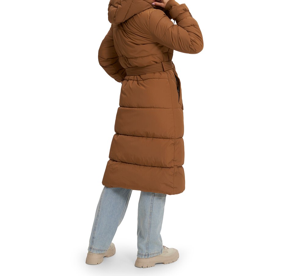 Image 708352_ALTMORE2.jpg, Product 708-352 / Price $370.00, Noize Mara Colour Blocked Cropped Puffer from Noize on TSC.ca's Fashion department