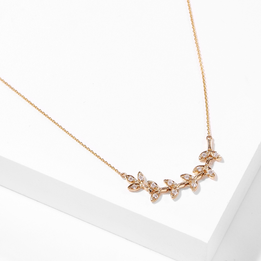 Image 708601.jpg, Product 708-601 / Price $749.99, 10K Yellow Gold 0.19 ctw Diamond Necklace from Diamond Show on TSC.ca's Jewellery department