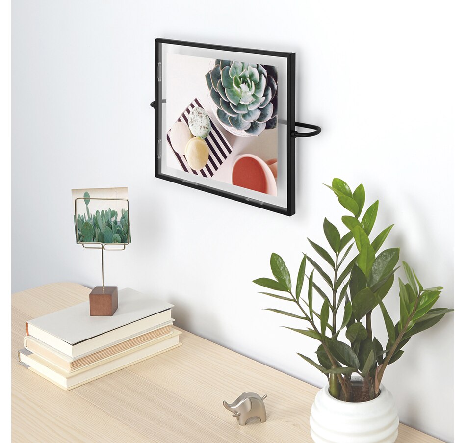 tsc.ca Umbra Phantom 8" x 10" Wall Picture Frame