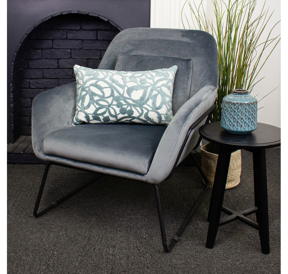 Image 709768_ALTMORE5.jpg, Product 709-768 / Price $29.99 - $32.99, Millano Meritage Luxury Cushion With Zipper from Millano on TSC.ca's Home & Garden department