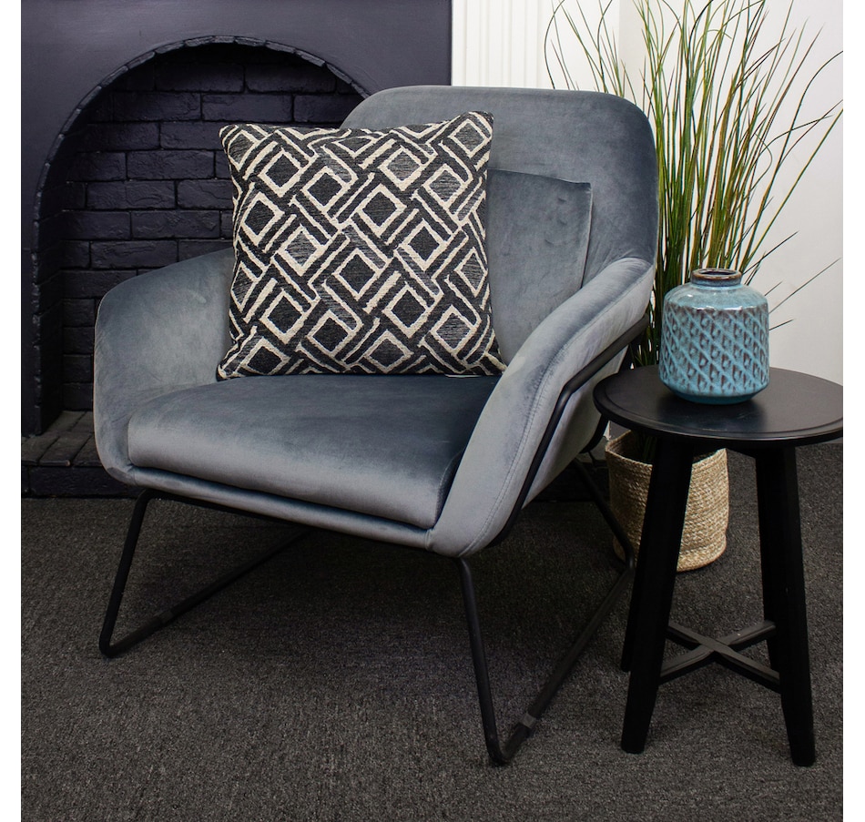 Image 709770_ALTMORE4.jpg, Product 709-770 / Price $23.99, Millano Sabar Luxury Cushion With Zipper from Millano on TSC.ca's Home & Garden department