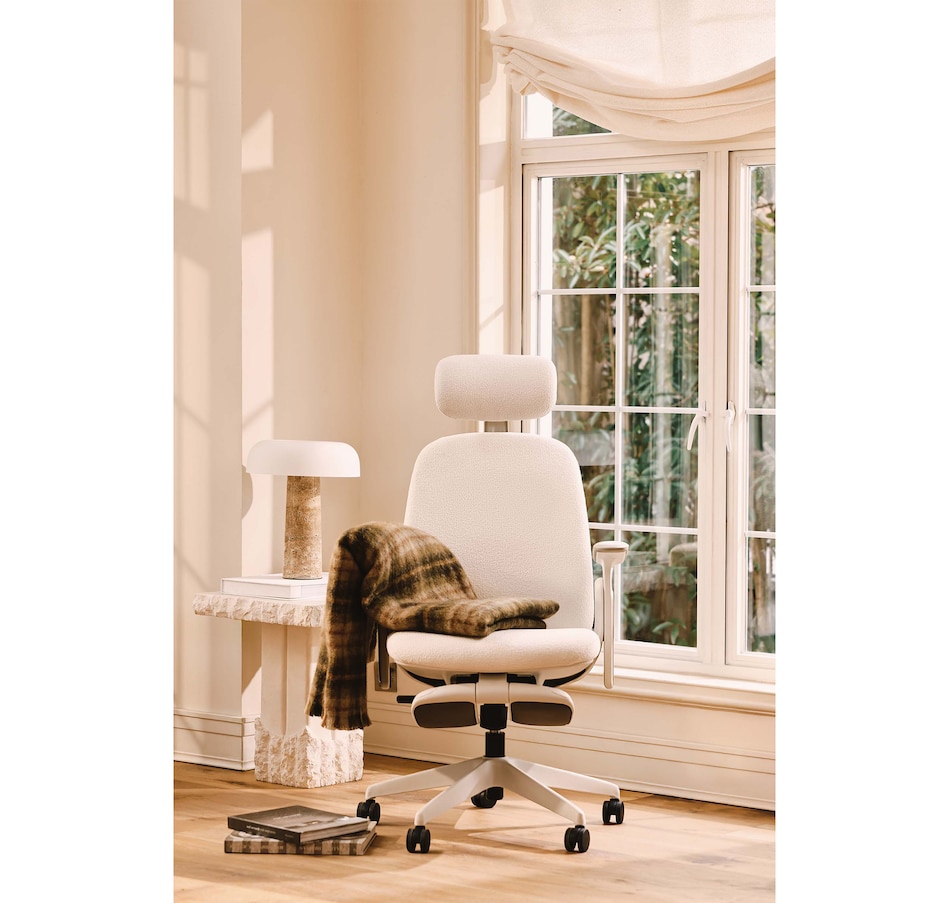 Image 711590_ALTMORE4.jpg, Product 711-590 / Price $529.99, TopJob Napa Vegan Ergonomic Chair from TopJob on TSC.ca's Home & Garden department