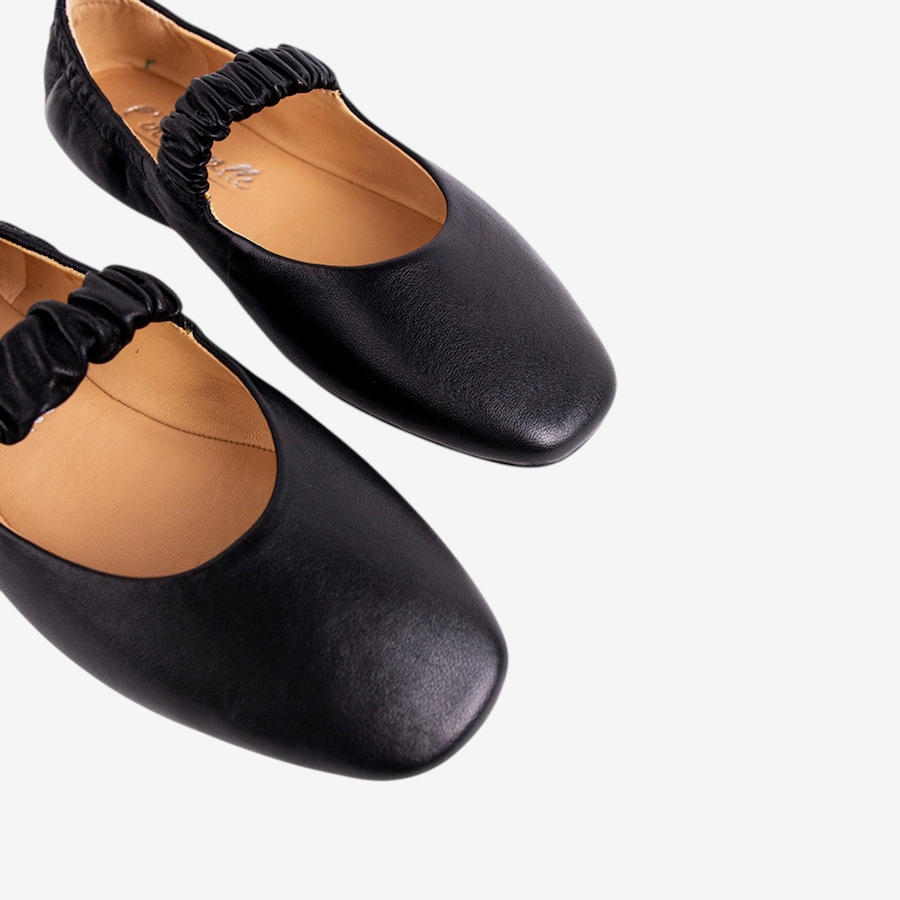 Image 711651_ALTMORE1.jpg, Product 711-651 / Price $158.00, L'Intervalle Miah Mary Jane from L'Intervalle on TSC.ca's Shoes department