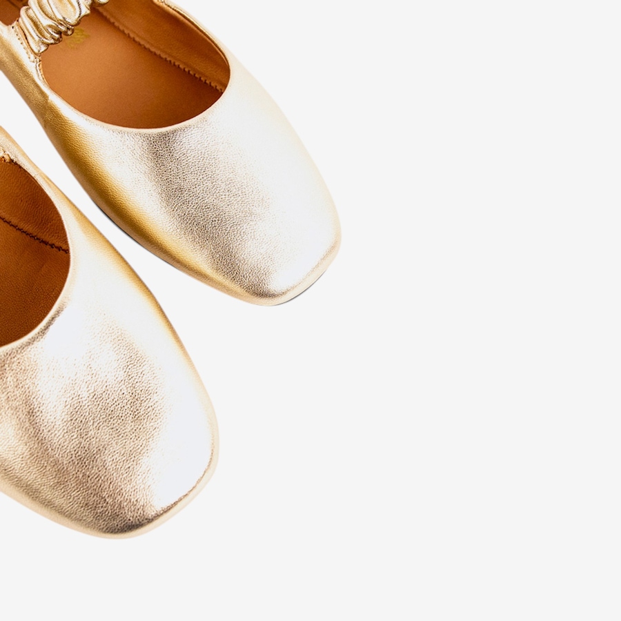 Image 711651_ALTMORE3.jpg, Product 711-651 / Price $158.00, L'Intervalle Miah Mary Jane from L'Intervalle on TSC.ca's Shoes department