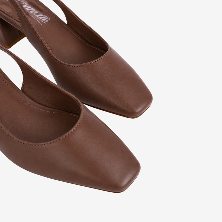 Image 711652_ALTMORE2.jpg, Product 711-652 / Price $158.00, L'Intervalle Meryl Slingback Pump from L'Intervalle on TSC.ca's Shoes department