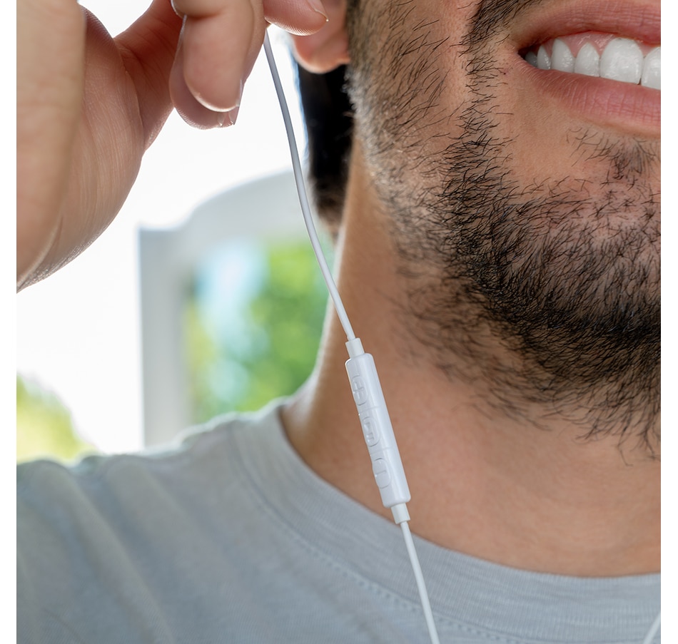 Image 711805_ALTMORE3.jpg, Product 711-805 / Price $36.99, LOGiiX Classic Jolt In Ear Headphones - White from Logiix on TSC.ca's Electronics department