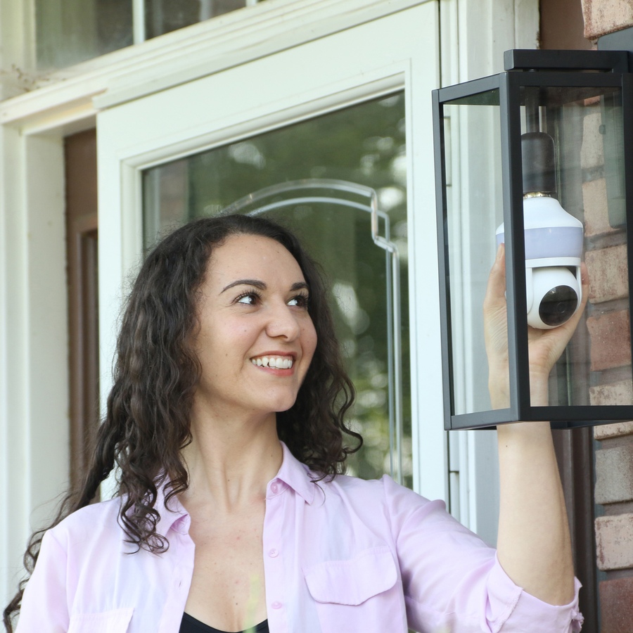 Image 711925_ALTMORE18.jpg, Product 711-925 / Price $199.99, Sight Bulb Pro Indoor/Outdoor Wi-Fi HD Security Camera with 75W LED Light (2-pack) from Sight Bulb on TSC.ca's Electronics department