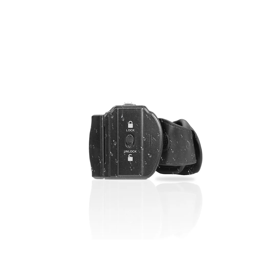 Image 711971_ALTMORE9.jpg, Product 711-971 / Price $309.99, Minolta MN4K300WP 4K UHD/56-MP Waterproof Camcorder from Minolta on TSC.ca's Electronics department