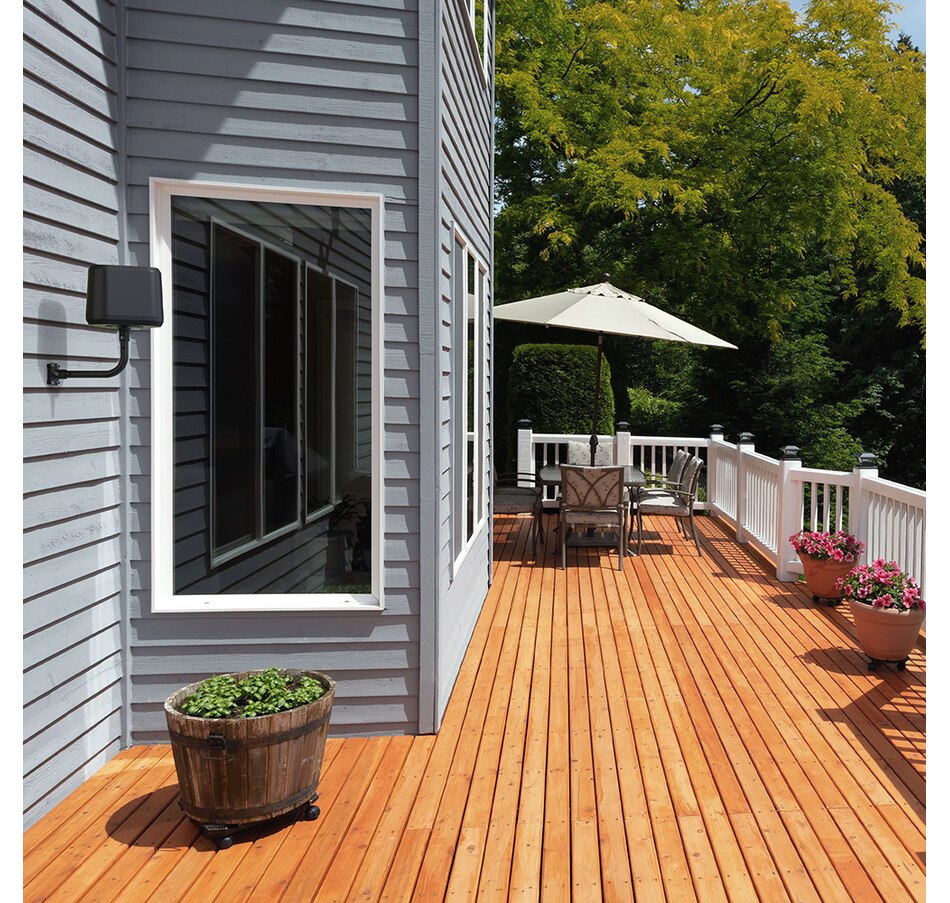 Image 713024_ALTMORE5.jpg, Product 713-024 / Price $579.99, Winegard Extreme 2.0 Outdoor Wi-Fi Extender on TSC.ca's Electronics department