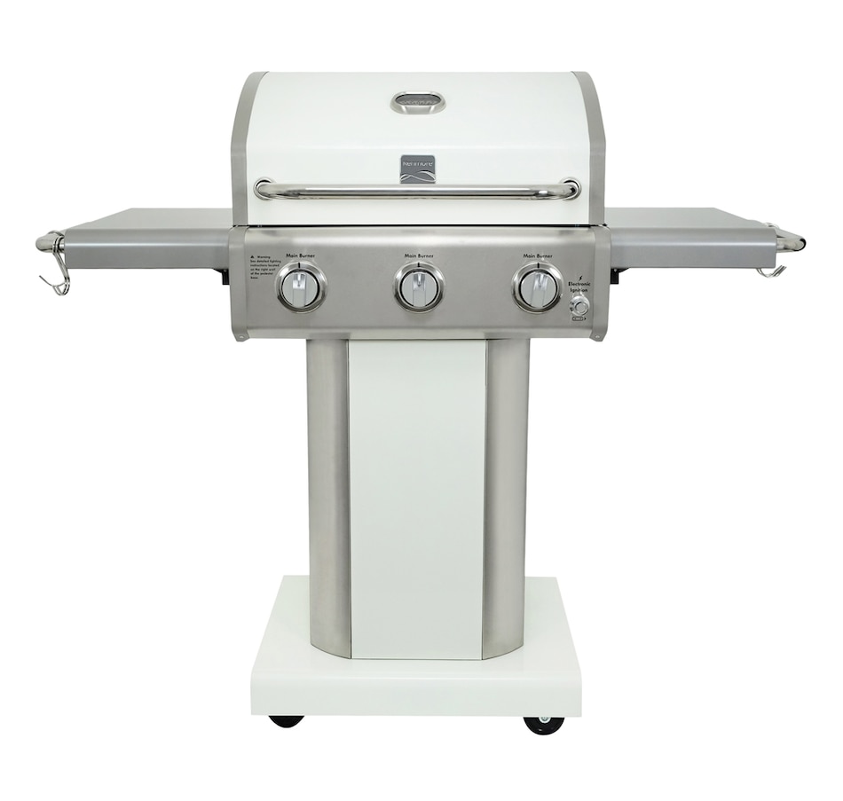 Image 714016.jpg , Product 714-016 / Price $649.99 , Kenmore 3-Burner Pedestal Gas Grill  on TSC.ca's Home & Garden department