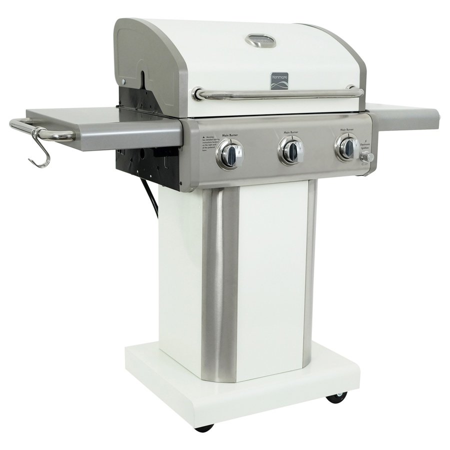 Image 714016_ALTMORE1.jpg, Product 714-016 / Price $649.99, Kenmore 3-Burner Pedestal Gas Grill from Kenmore on TSC.ca's Home & Garden department
