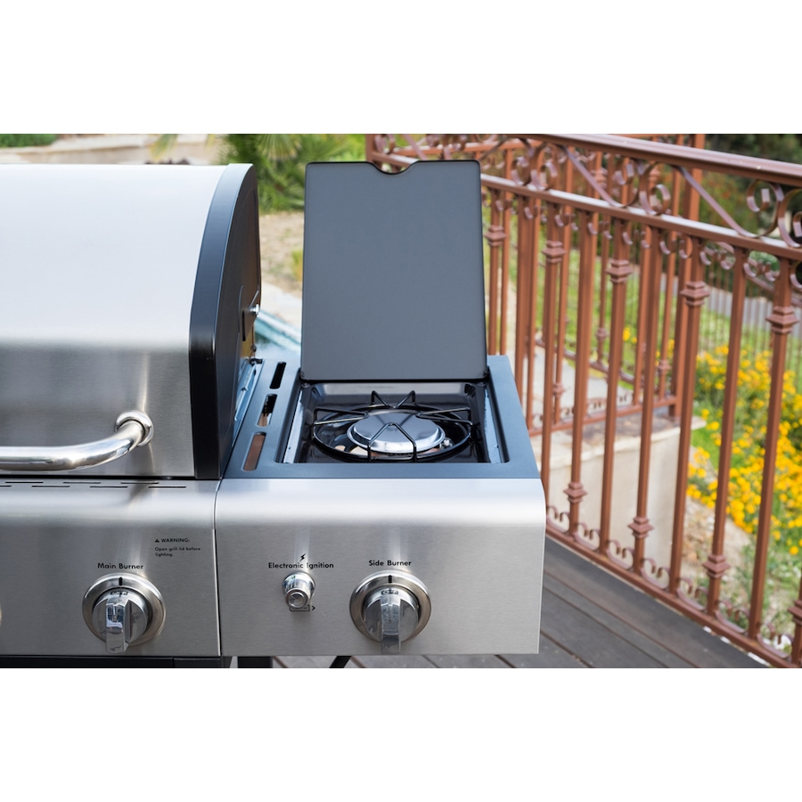 Image 714019_ALTMORE3.jpg, Product 714-019 / Price $702.00, Kenmore 4-Burner Gas Grill Plus Side Burner from Kenmore on TSC.ca's Home & Garden department