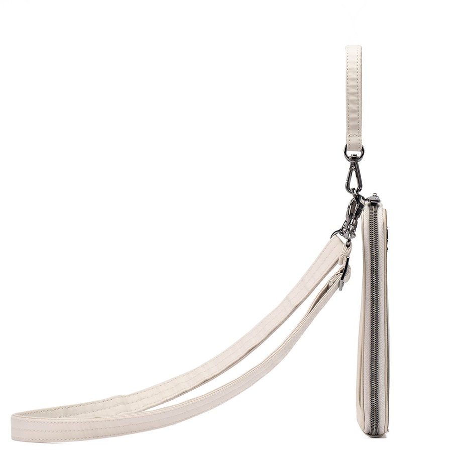 Image 714095_ALTMORE14.jpg, Product 714-095 / Price $69.99, Lug Pike Matte Luxe Panelled Bag from Lug on TSC.ca's Home & Garden department