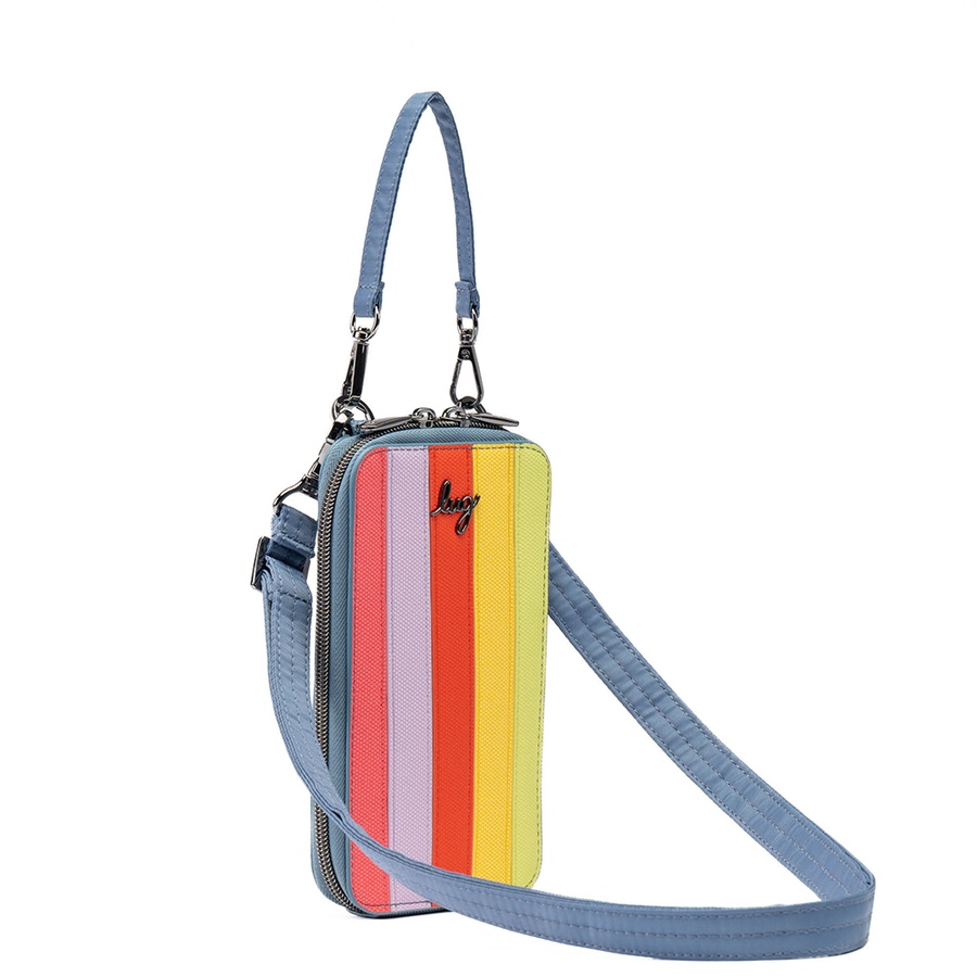 Image 714095_ALTMORE9.jpg, Product 714-095 / Price $69.99, Lug Pike Matte Luxe Panelled Bag from Lug on TSC.ca's Home & Garden department