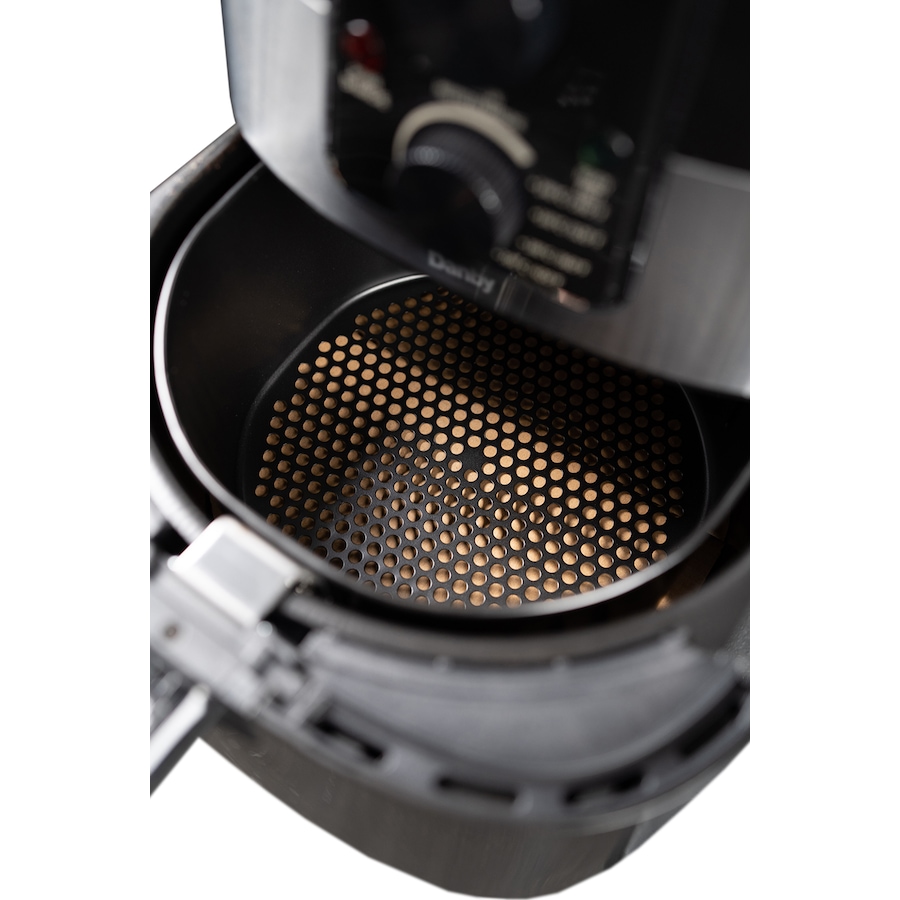 Image 715091_ALTMORE5.jpg, Product 715-091 / Price $149.99, Danby 3.2-Quart Air Fryer in Black from Danby on TSC.ca's Kitchen department