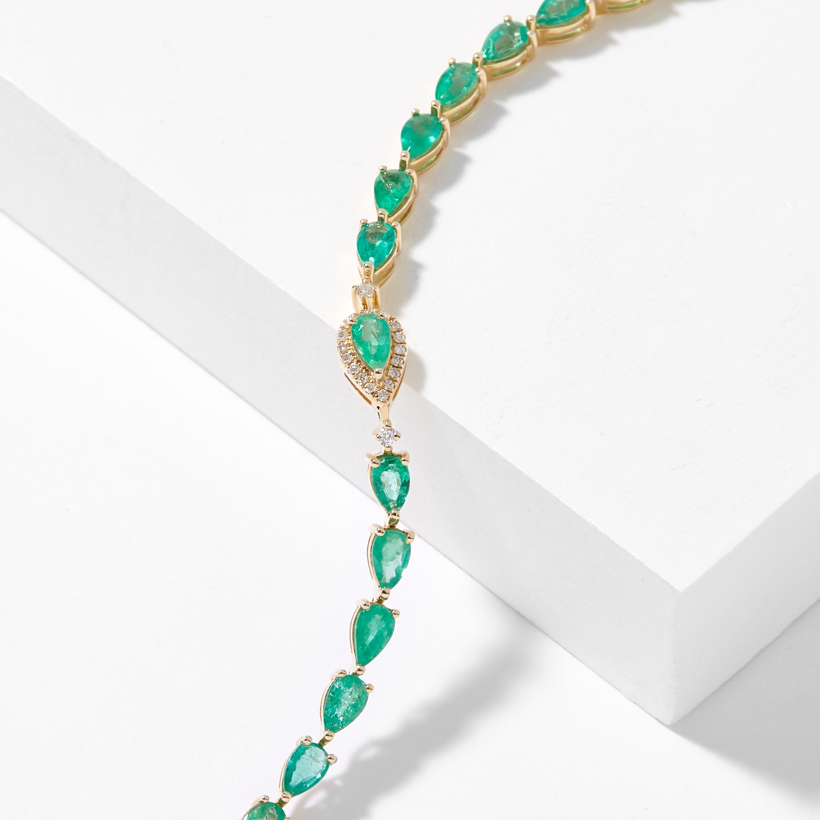 Jewellery - Bracelets - Gem Creations 14K Yellow Gold Emerald