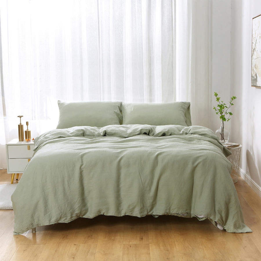 Image 717546_WGSGN.jpg, Product 717-546 / Price $1,259.99 - $1,599.99, Highland Feather Graz Hungarian White Goose Down Duvet and French Linen Duvet Cover from Highland Feather on TSC.ca's Home & Garden department