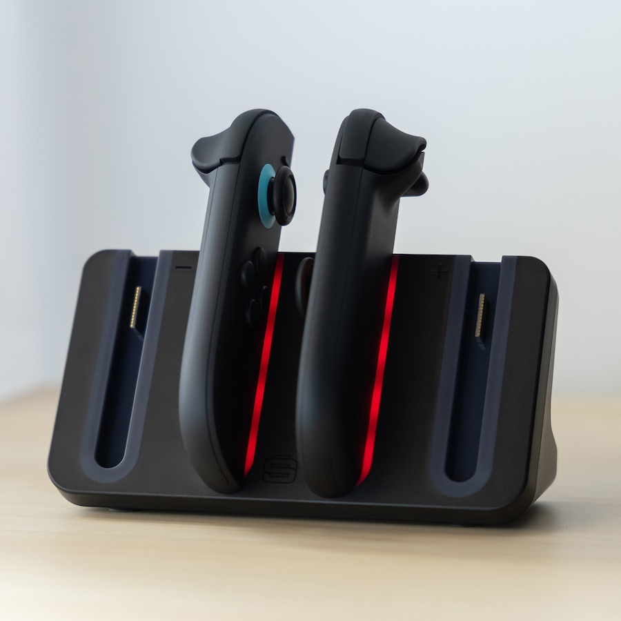 Image 718141_ALTMORE1.jpg, Product 718-141 / Price $29.99, Surge NS2A Quad Joy-Con Charge Dock from Surge on TSC.ca's Electronics department