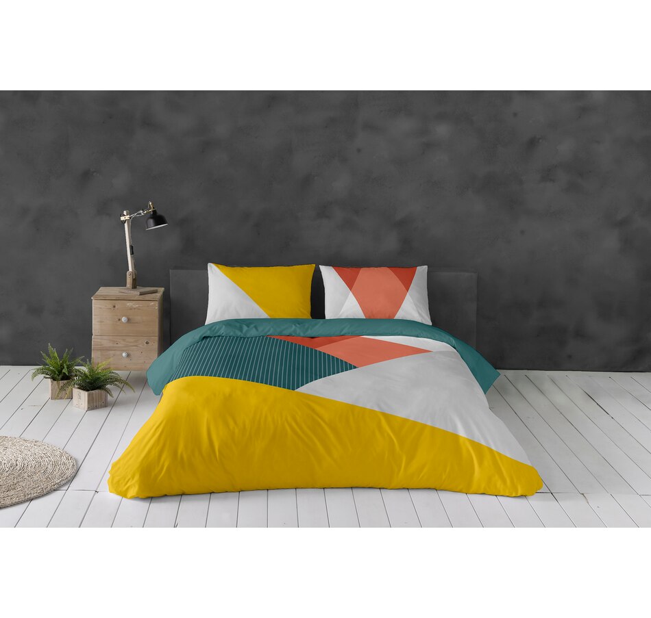 Image 719790_ALTMORE1.jpg, Product 719-790 / Price $115.20 - $127.20, Gouchee Home Albers Duvet Cover Set from Gouchee Home on TSC.ca's Home & Garden department