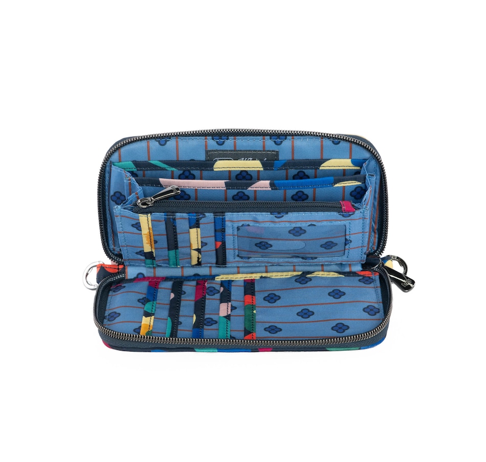 Image 721108_ALTMORE36.jpg, Product 721-108 / Price $65.00, Lug Whirly Wallet from Lug on TSC.ca's Fashion department