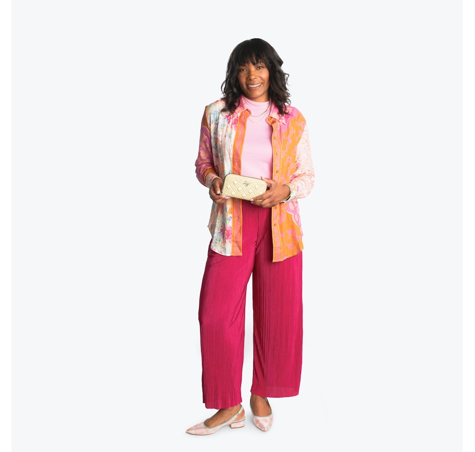 Image 721108_ALTMORE37.jpg, Product 721-108 / Price $65.00, Lug Whirly Wallet from Lug on TSC.ca's Fashion department