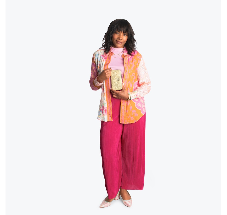 Image 721108_ALTMORE38.jpg, Product 721-108 / Price $65.00, Lug Whirly Wallet from Lug on TSC.ca's Fashion department