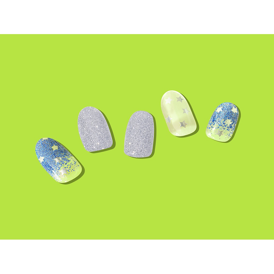 Image 722000_ALTMORE3.jpg, Product 722-000 / Price $15.00, Hip Chic Nailed It Semi-Cured Gel Nail Strip - Shining Diamond from Hip Chic on TSC.ca's Beauty department