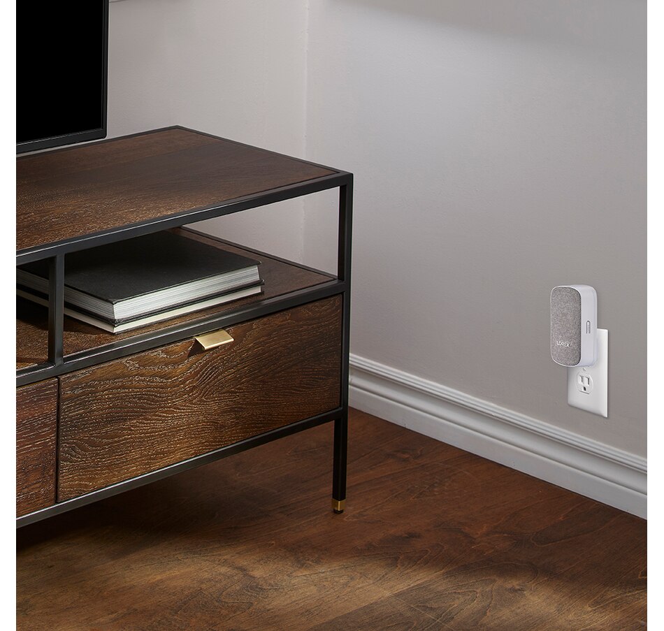 Image 722835_ALTMORE5.jpg, Product 722-835 / Price $69.99, Lorex Wi-Fi Chimebox from Lorex on TSC.ca's Electronics department