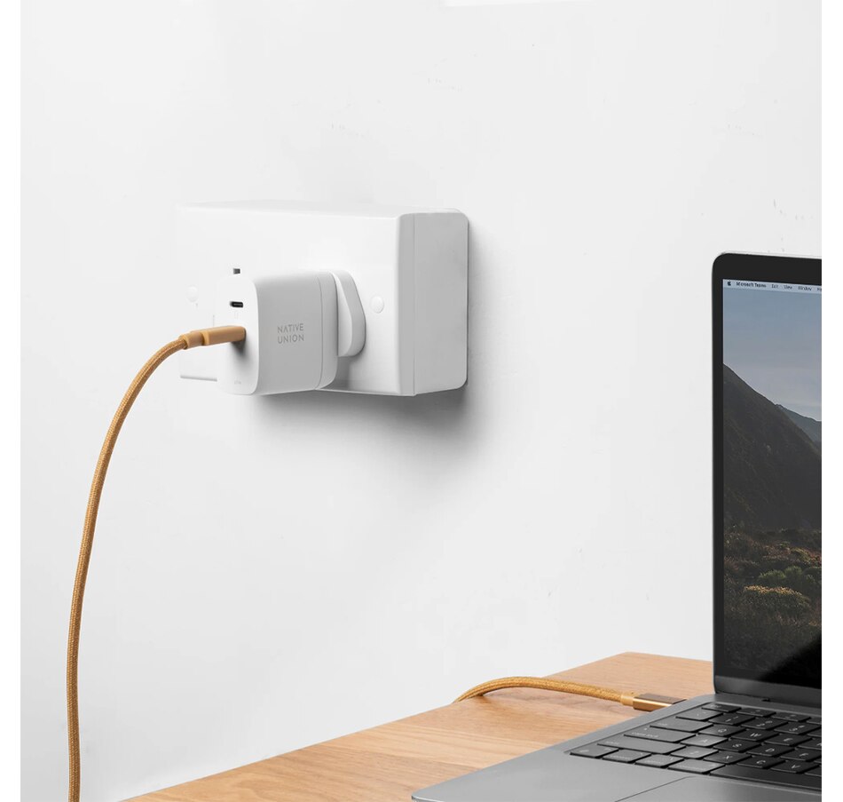 Image 723137_ALTMORE3.jpg, Product 723-137 / Price $79.99, Native Union Wall Charger 67W PD GaN (white) from Native Union on TSC.ca's Electronics department