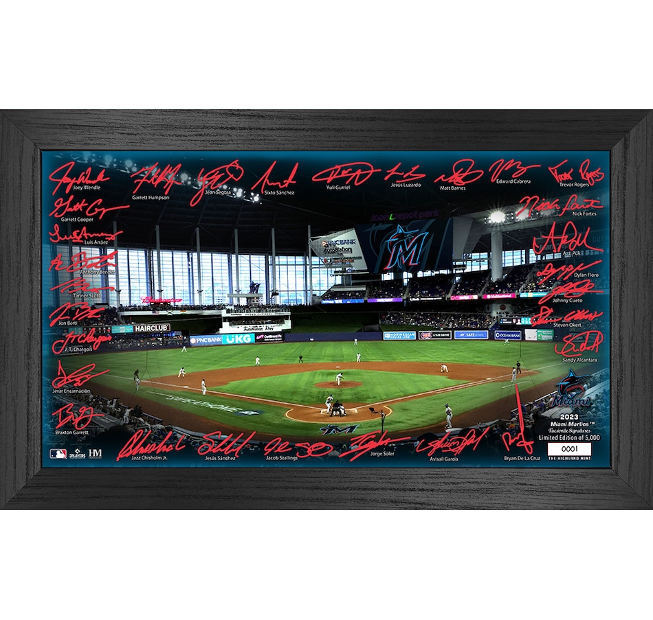 The Highland Mint | Miami Marlins 2023 Signature Field Photo Frame