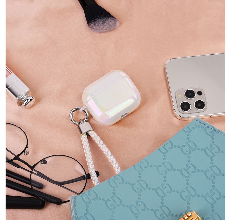Image 724093_ALTMORE8.jpg, Product 724-093 / Price $21.99, Worryfree Gadgets Shiny Clear Case for Apple AirPods 3 (3rd generation) with Keychain from WFG on TSC.ca's Electronics department