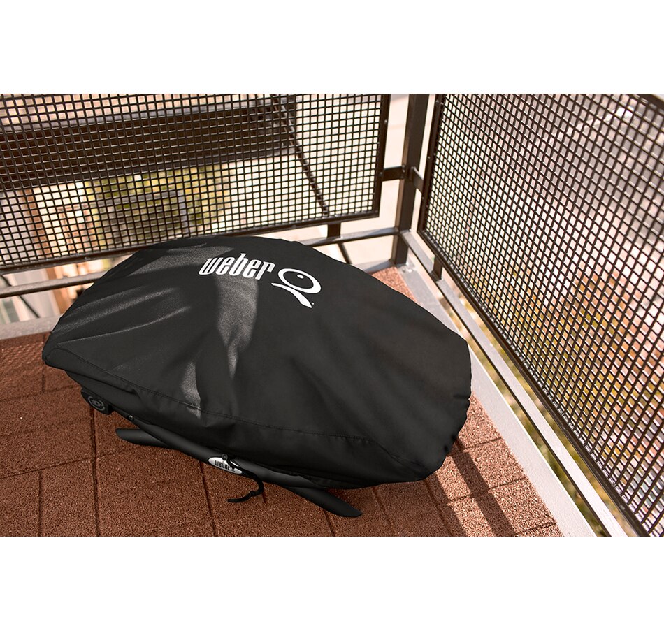Image 724256_ALTMORE3.jpg, Product 724-256 / Price $32.99, Weber Premium Grill Cover Q 200/2000 Series from Weber on TSC.ca's Home & Garden department