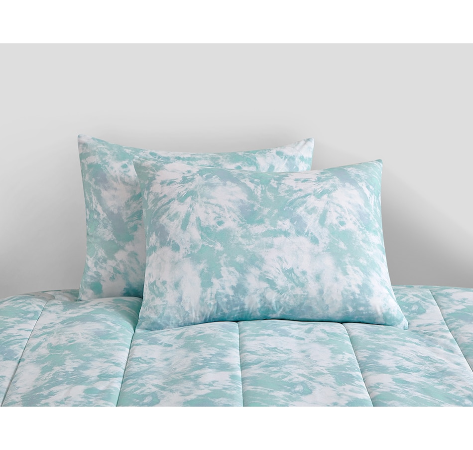 Image 724302_ALTMORE3.jpg, Product 724-302 / Price $48.00 - $50.00, Beco Home Janis Comforter Set from Beco Home on TSC.ca's Home & Garden department
