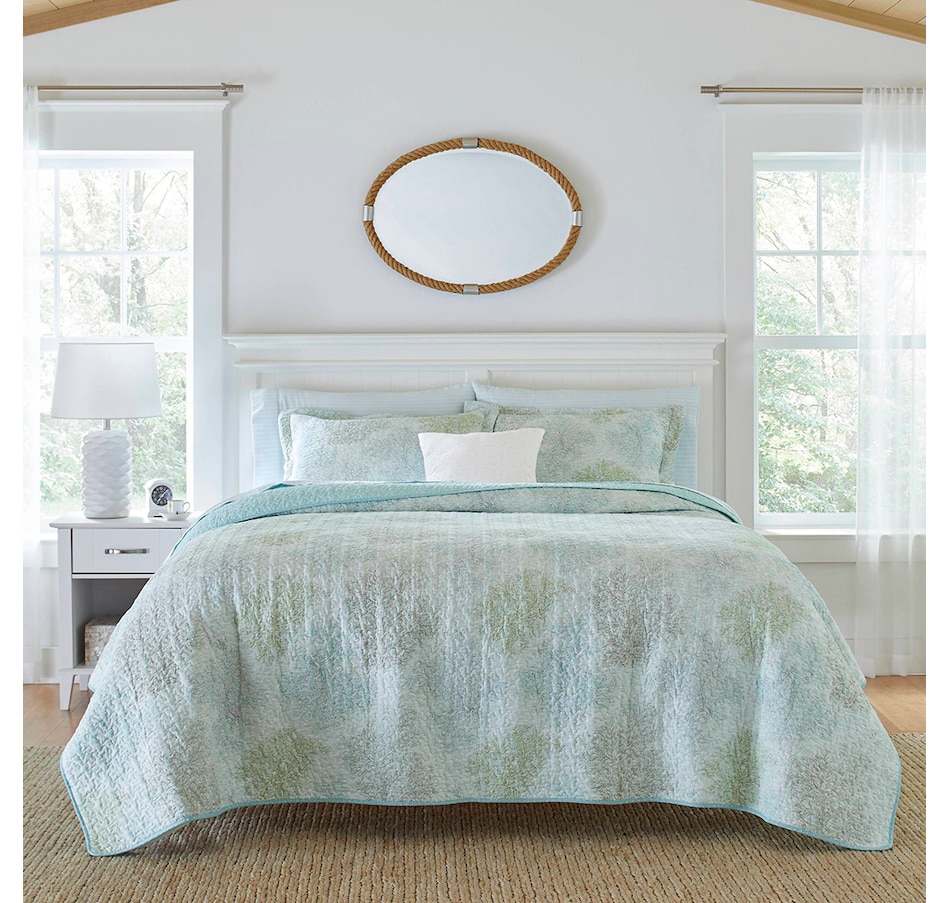 Home & Garden - Bedding & Bath - Blankets, Quilts, Coverlets & Throws -  Quilts - Laura Ashley Saltwater Quilt Set - Online Shopping for Canadians