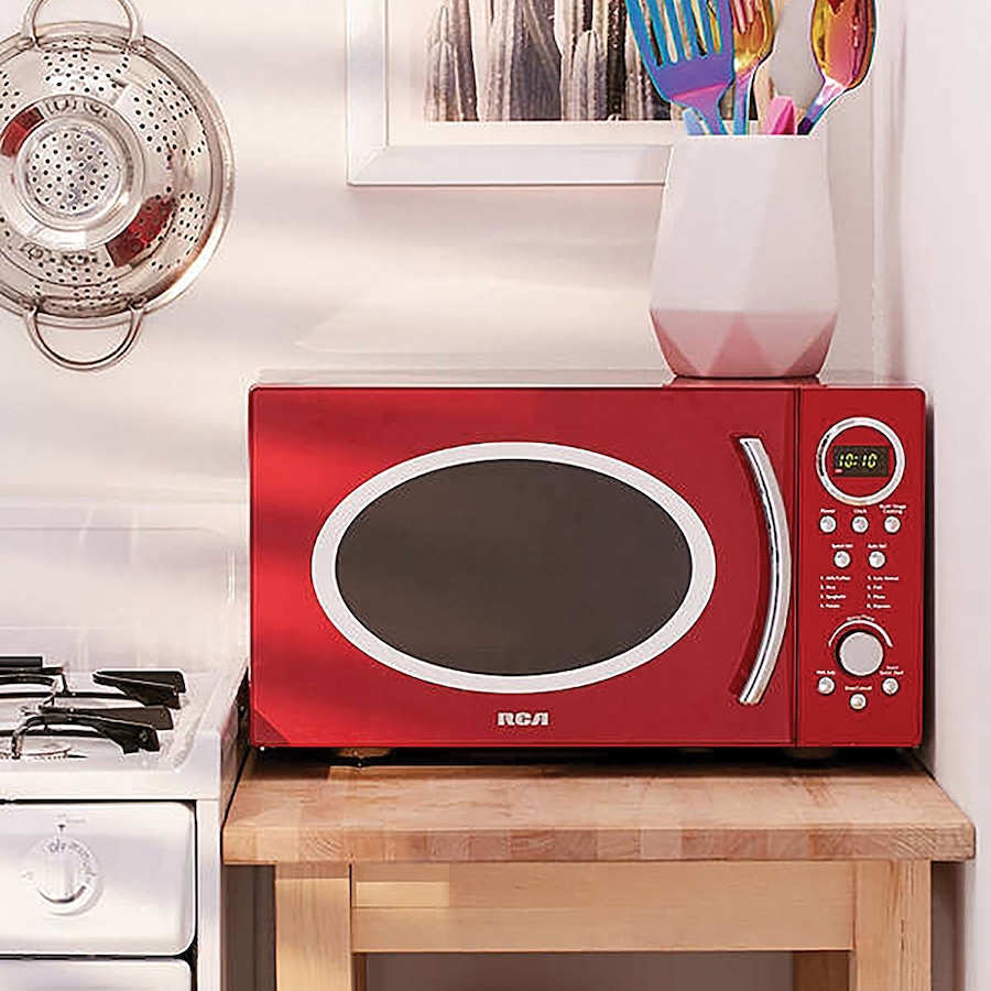 Image 724403_ALTMORE2.jpg, Product 724-403 / Price $164.99, RCA 0.9 cu. ft. Retro Microwave (red) from RCA on TSC.ca's Kitchen department