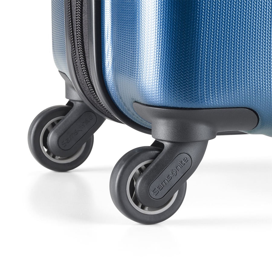 Image 724508_ALTMORE5.jpg, Product 724-508 / Price $340.00, Samsonite Winfield NXT Spinner (large) from Samsonite on TSC.ca's Home & Garden department
