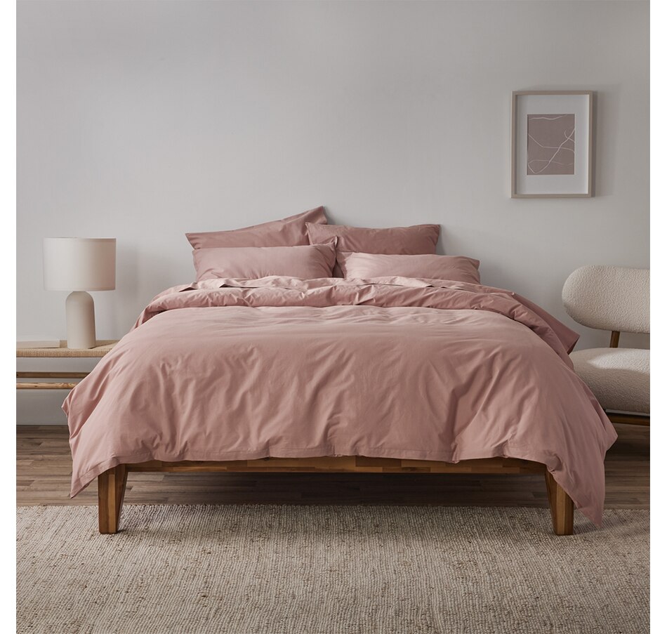 Image 724680_ALTMORE7.jpg, Product 724-680 / Price $120.00 - $180.00, Silk & Snow Percale Cotton Sheet Set from Silk & Snow on TSC.ca's Home & Garden department