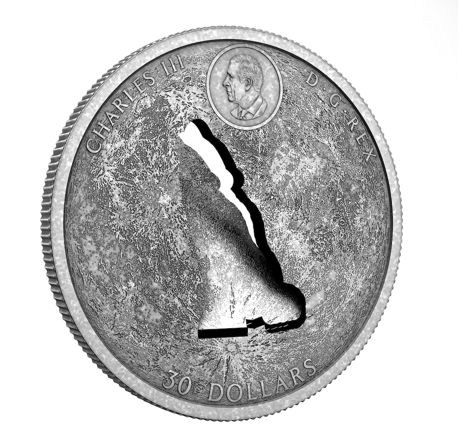 Image 725051_ALTMORE3.jpg, Product 725-051 / Price $328.88, 2024 $30 3D Howling Wolf Two-Ounce Fine Silver Coin with Antique Finish from The Coin Show with Steven Bromberg on TSC.ca's Coins department