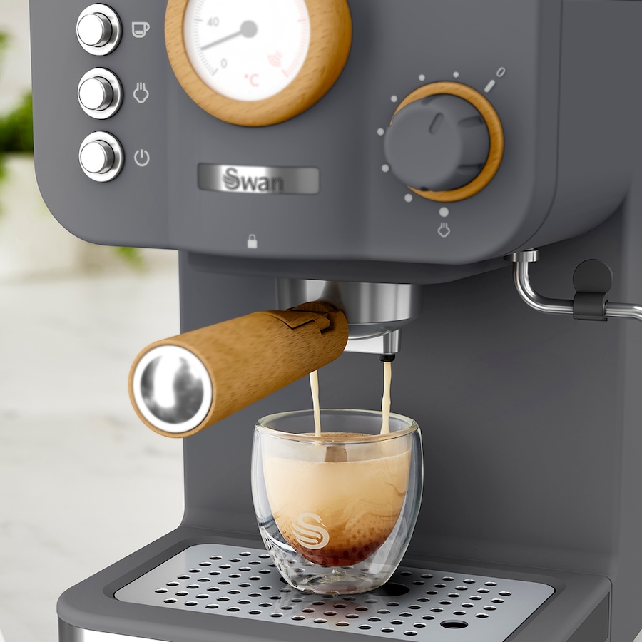 Image 725439_ALTMORE3.jpg, Product 725-439 / Price $229.99, Swan Nordic Pump Espresso Coffee Machine from Salton on TSC.ca's Kitchen department