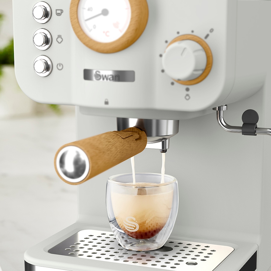 Image 725439_ALTMORE9.jpg, Product 725-439 / Price $229.99, Swan Nordic Pump Espresso Coffee Machine from Salton on TSC.ca's Kitchen department