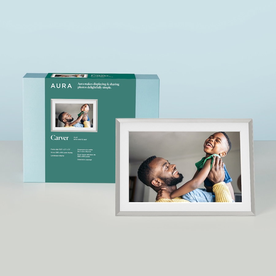 Image 725559_ALTMORE7.jpg, Product 725-559 / Price $229.99, Aura Frames Carver Mat Digital Photo Frame from Aura Frames on TSC.ca's Electronics department