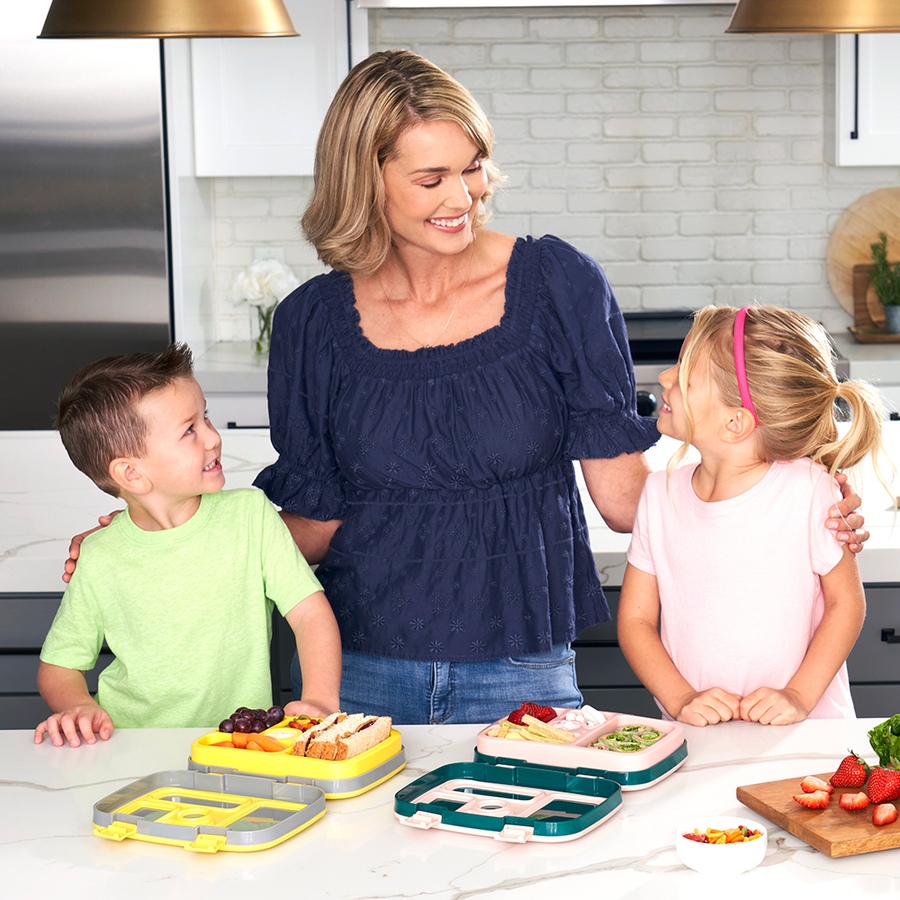 Image 725660_ALTMORE3.jpg, Product 725-660 / Price $39.99, Bentgo Kids Prints (Shark) from Bentgo on TSC.ca's Kitchen department