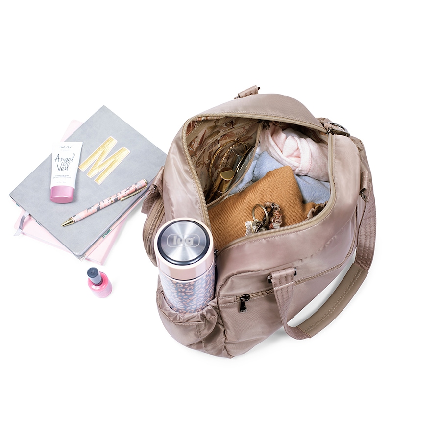 Image 725694_ALTMORE12.jpg, Product 725-694 / Price $162.00, Lug Jumper Carry-All Tote from Lug on TSC.ca's Home & Garden department