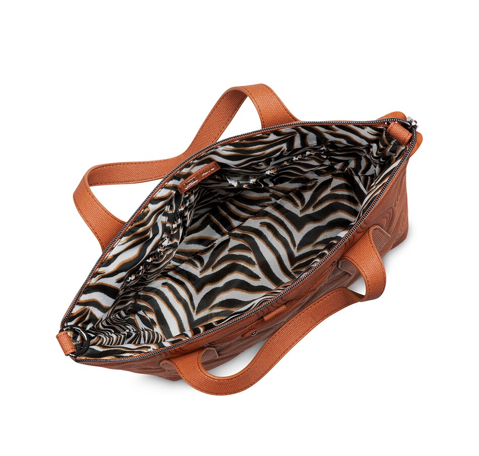 Image 725695_ALTMORE3.jpg, Product 725-695 / Price $123.75, Lug Alto Matte Luxe VL Tote Bag from Lug on TSC.ca's Home & Garden department